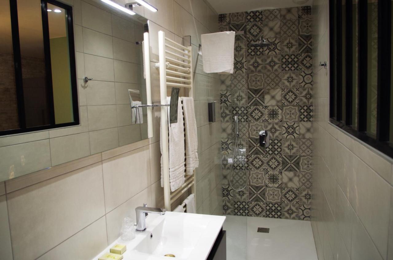 Logis Hotel Les Platanes Reyssouze Luaran gambar