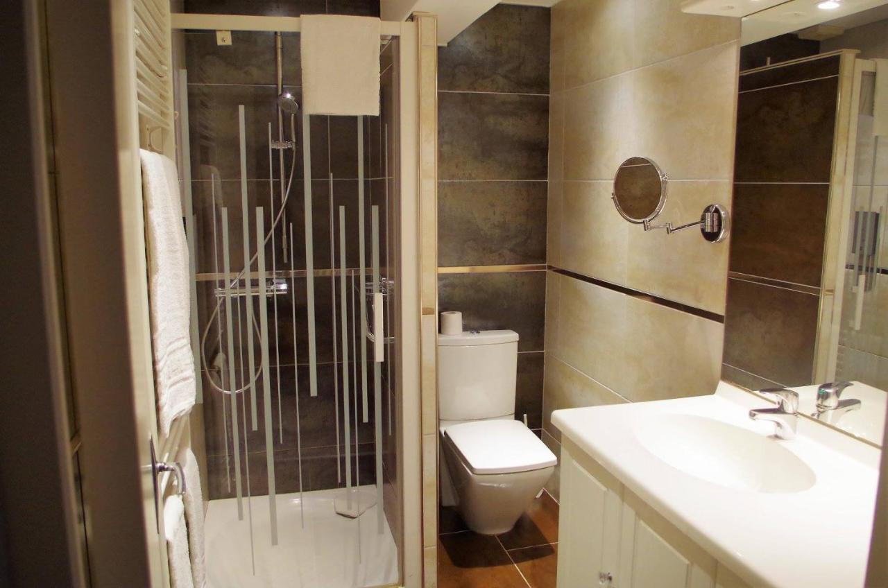 Logis Hotel Les Platanes Reyssouze Luaran gambar